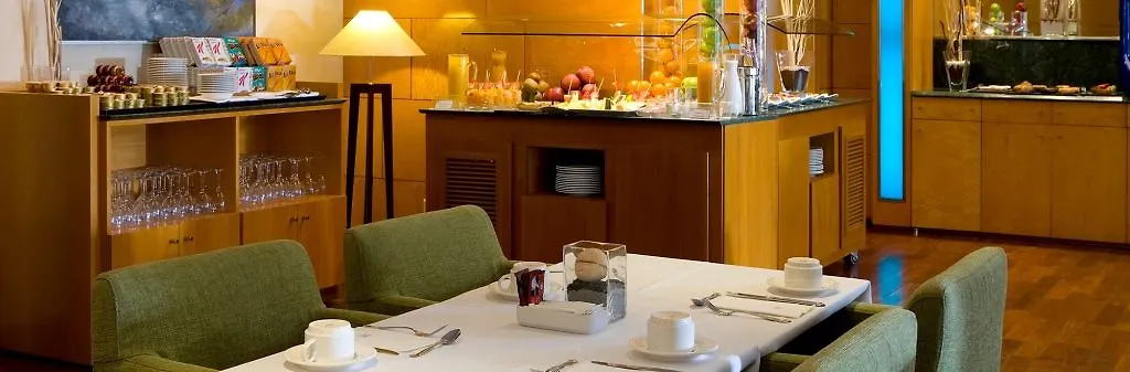 Chic & Basic Velvet Otel Barselona