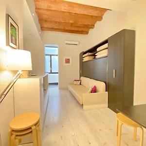 True Design In Heart Of Noble Bcn Apartamento