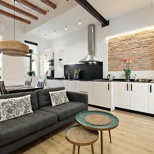 Poble Sec Charming Apartamento