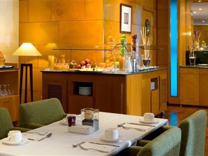 ***  Chic & Basic Velvet Hotel Barcelona Spain
